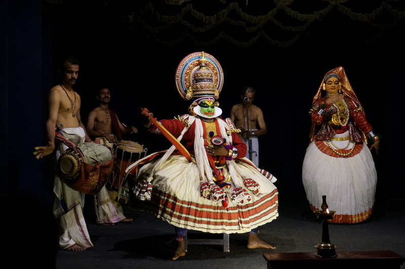 Kathakali Performance, Kerala with Kids