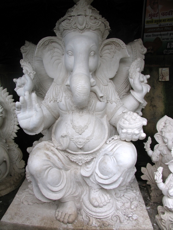Naked Ganesha - Celebrating Ganpati in Mumbai