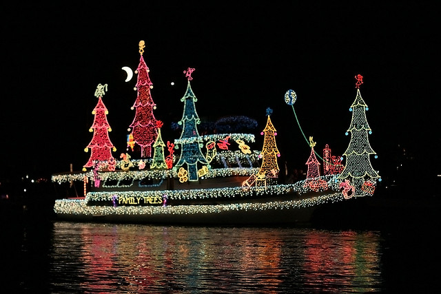 Boat Parade - Los Angeles Holiday Activities & Events