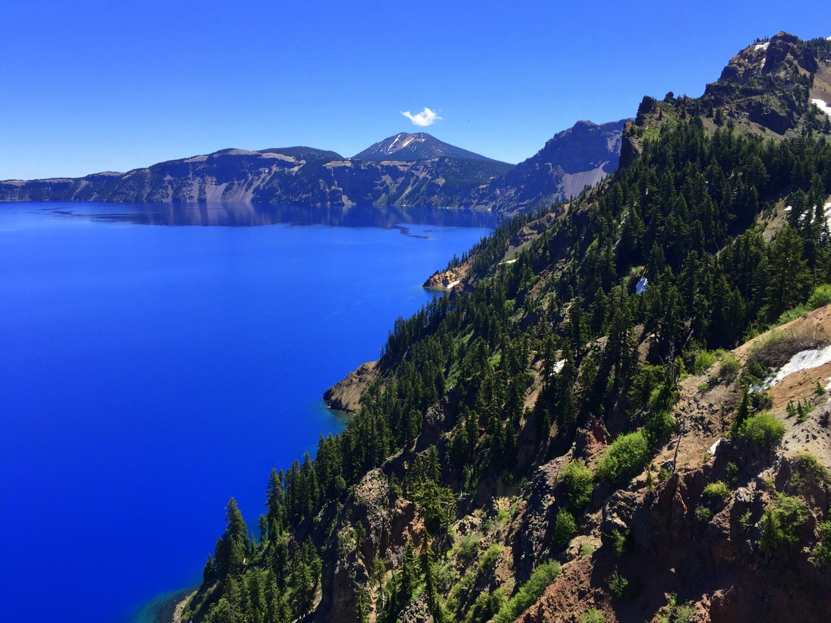 Crater Lake - Oregon Road Trip Itinerary