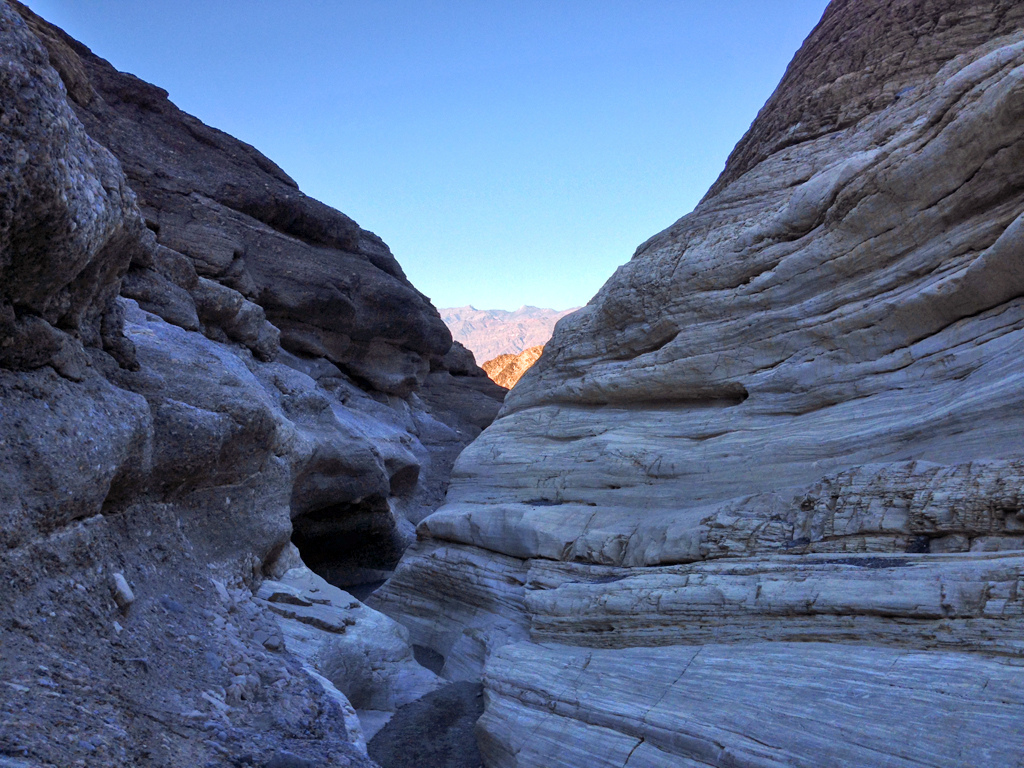 Mosaic Canyon - What to do in Death Valley with Kids