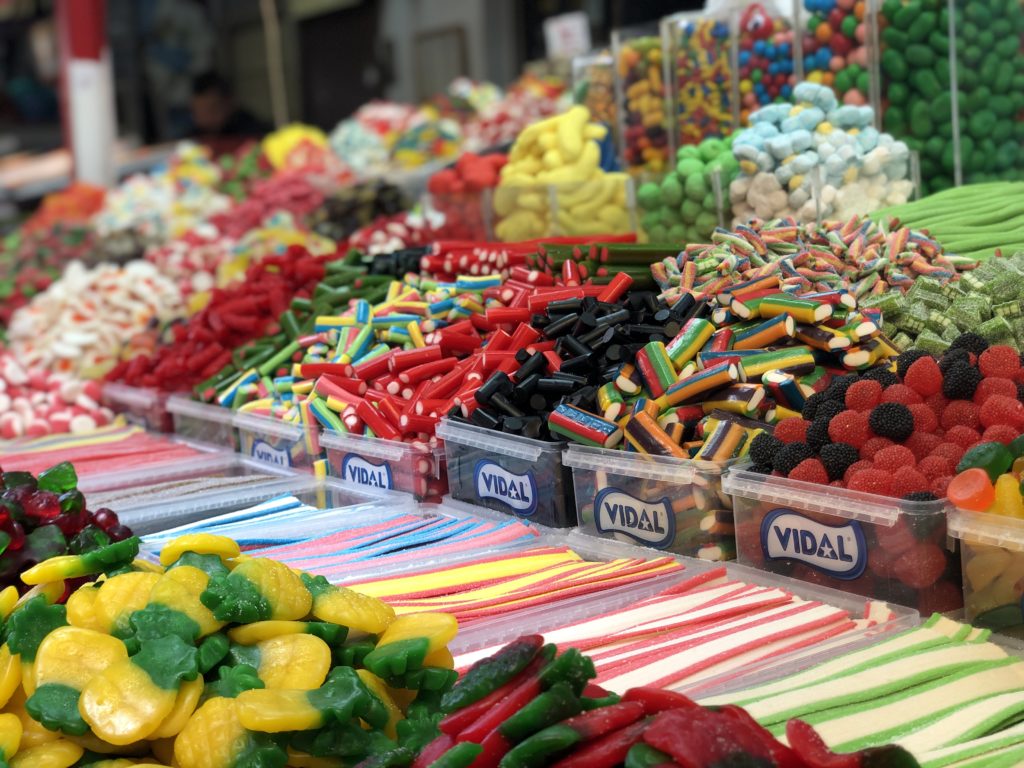 Eat your way through markets while visiting Israel with kids