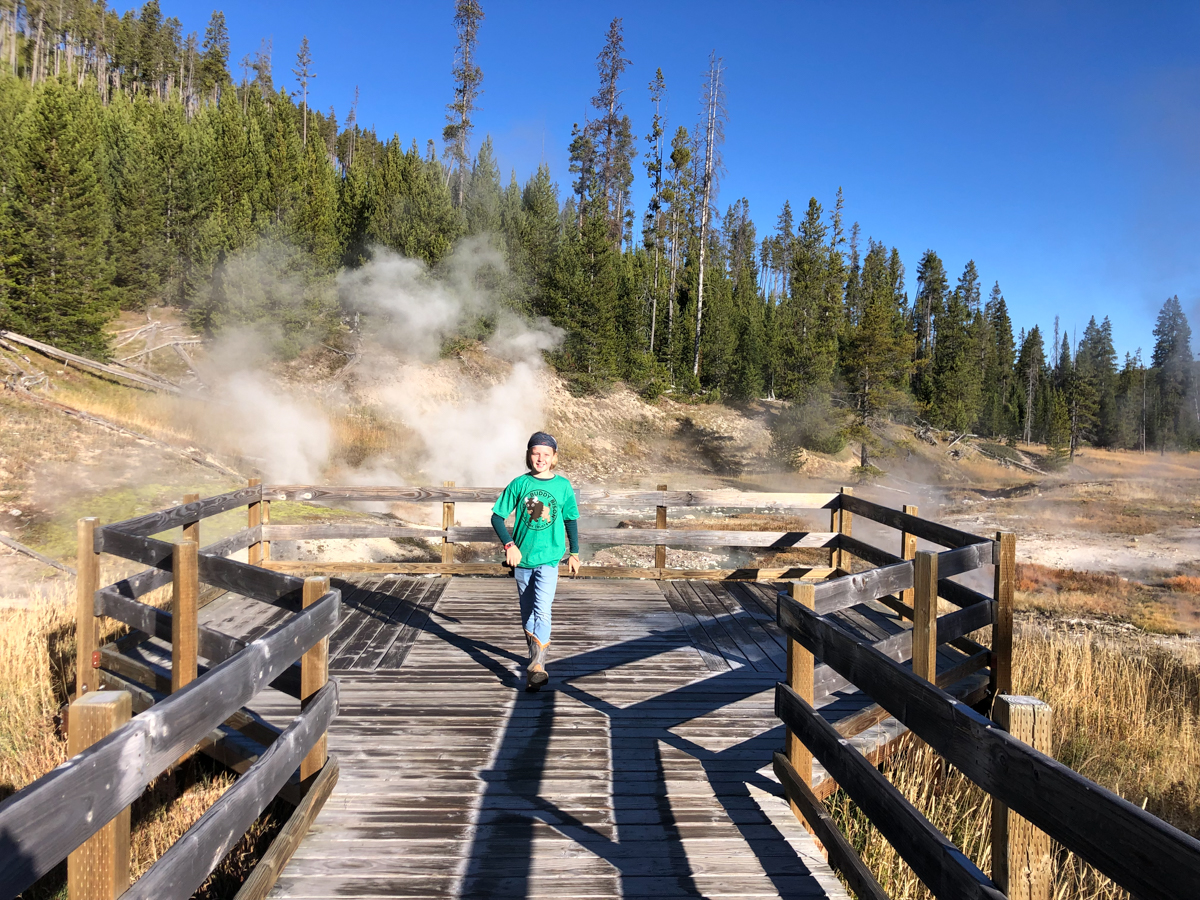 Yellowstone Itinerary: How to Spend 1-4 Days For First Time Visitors ...